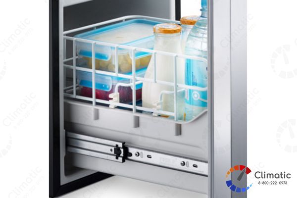 Автохолодильник Dometic CoolMatic CRD 50S, общ. 50л, вкл. 4л мороз. кам., цв. серый, питание 12/24В